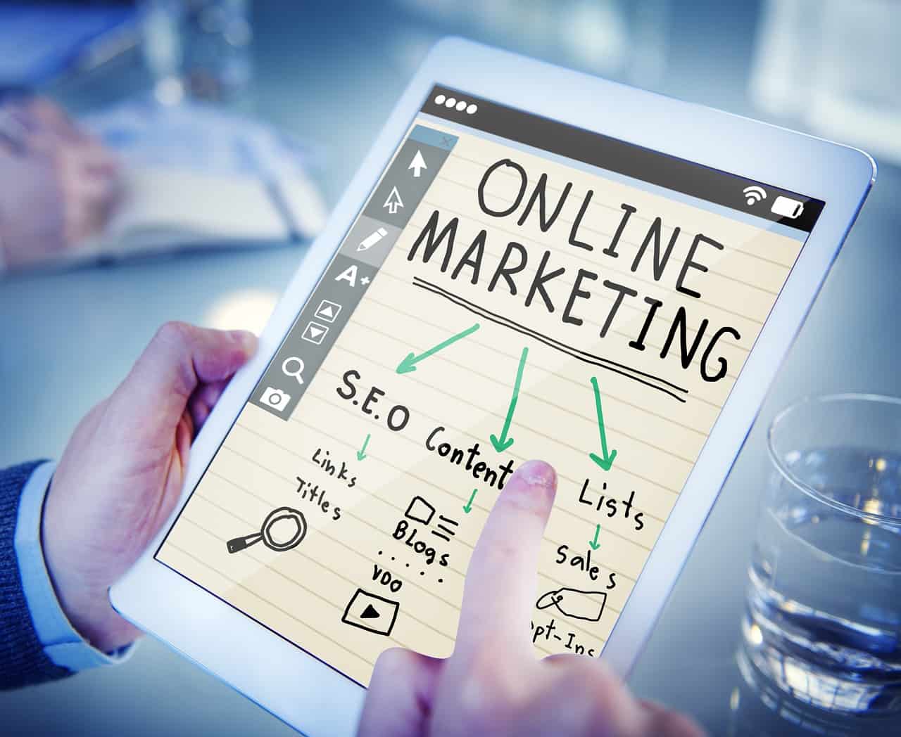 Get ready to dominate in 2023 with these 5 digital marketing hacks